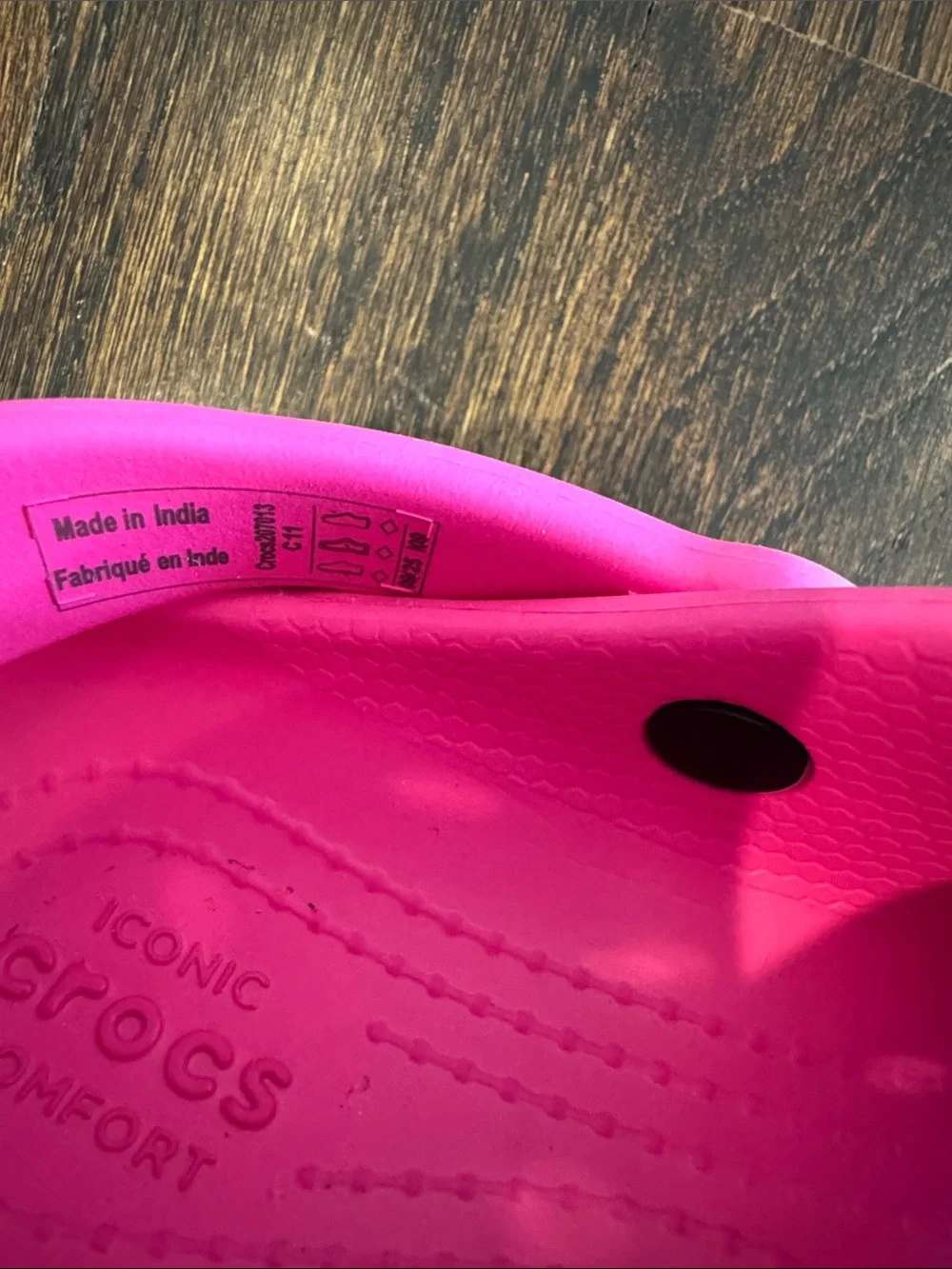 Crocs Kids’ Baya Clog Electric Pink Girls Size C11 Toddler Slip-On Sandals